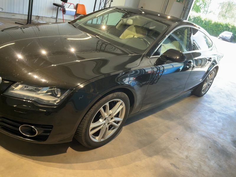 Audi A7 Sportback 3.0 V6 TDI quattro — zdjęcie 2