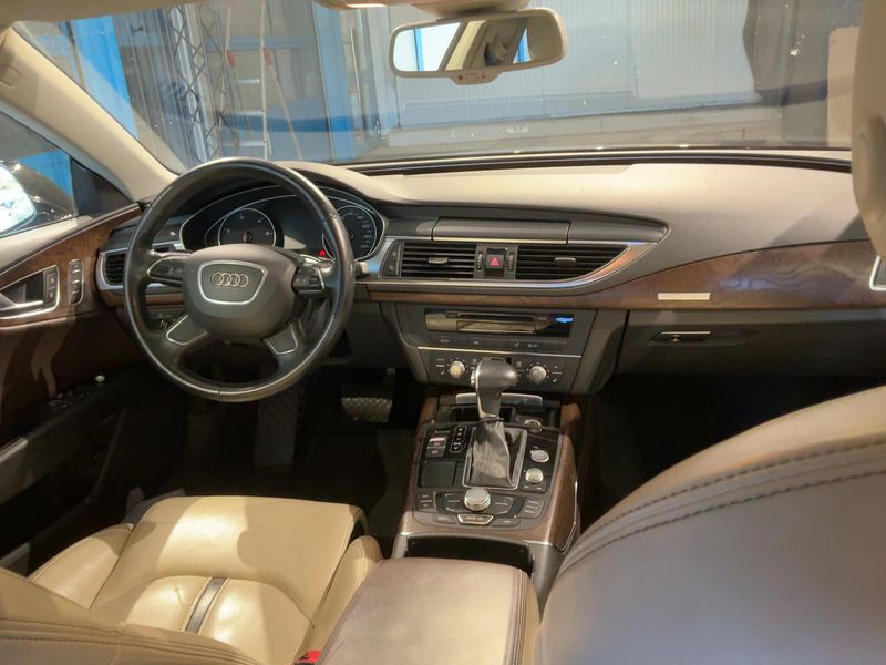 Audi A7 Sportback 3.0 V6 TDI quattro — zdjęcie 12