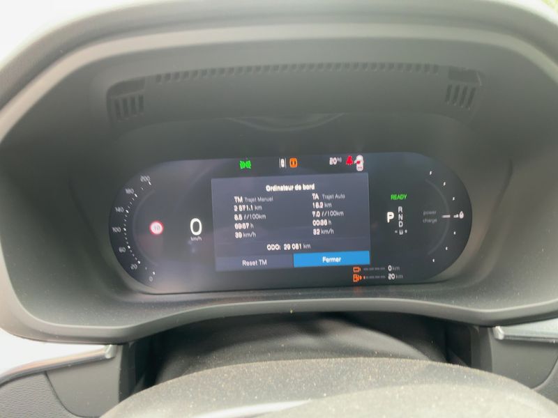 Volvo XC60 2.0 T8 Recharge Plug-in Hybrid Plus Dark AWD — zdjęcie 13