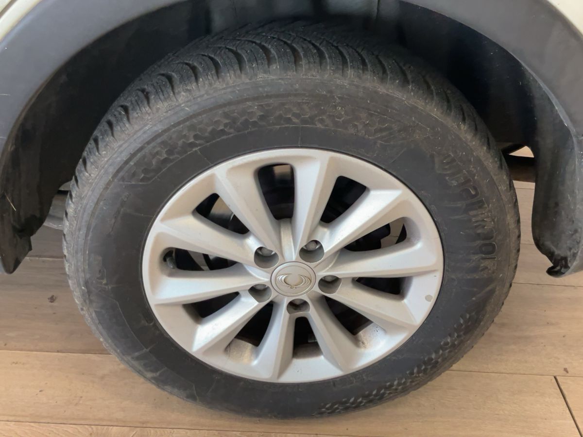 Ssangyong Korando 2015 — photo 6