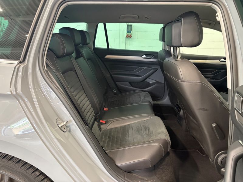 Volkswagen Passat 1.5 TSI ACT Elegance — zdjęcie 7