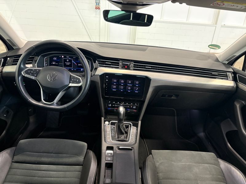 Volkswagen Passat 1.5 TSI ACT Elegance — zdjęcie 6