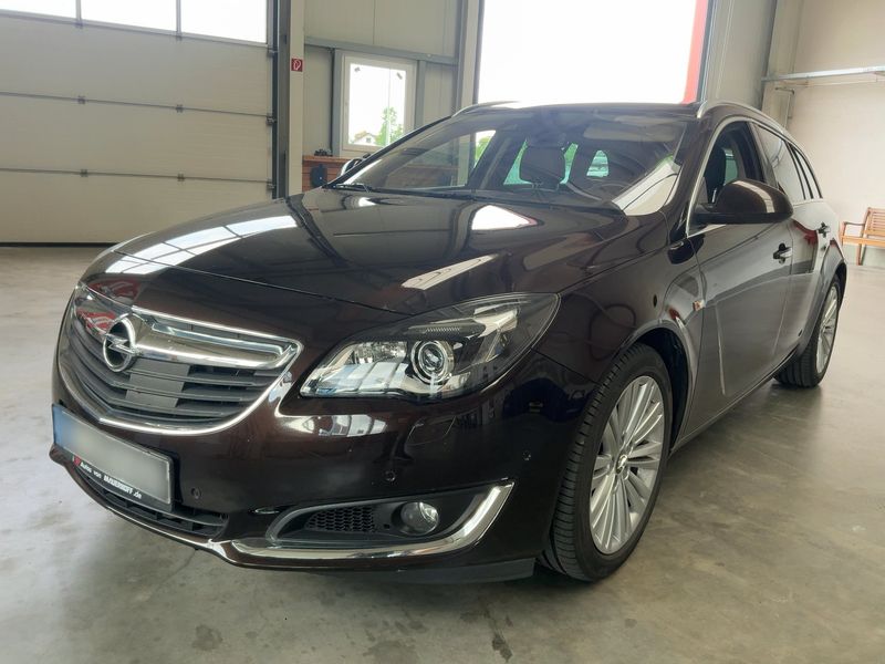Opel Insignia Sports Tourer 2.0 SIDI Turbo Business Innovation — zdjęcie 1