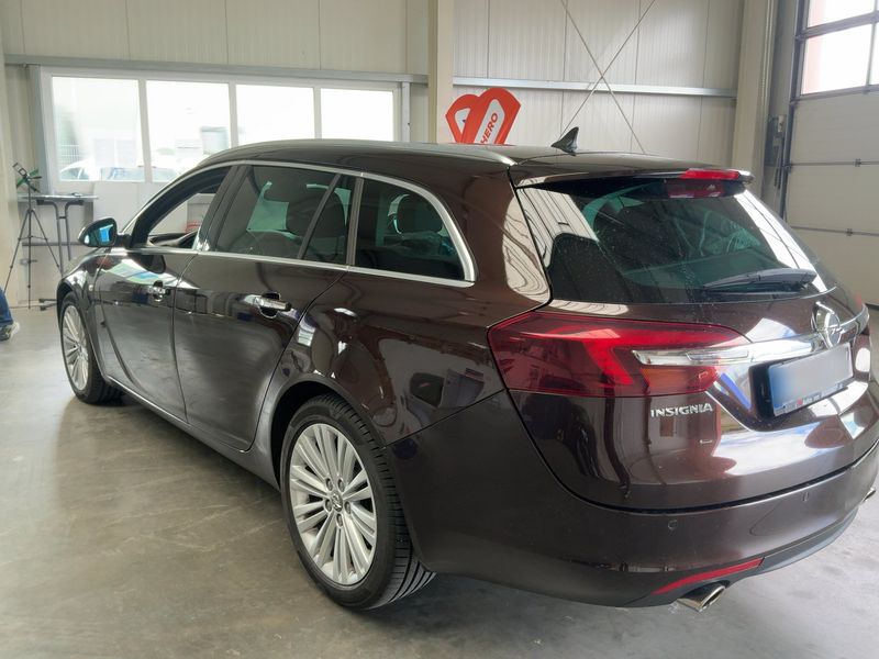 Opel Insignia Sports Tourer 2.0 SIDI Turbo Business Innovation — zdjęcie 3