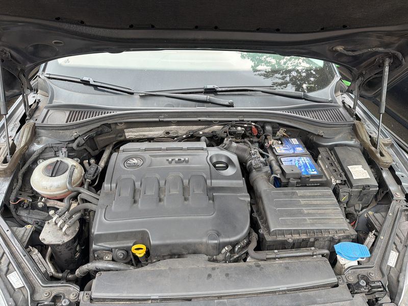 Skoda Superb 1.6 TDI Style — zdjęcie 8