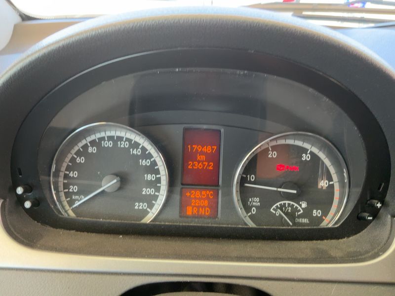 Mercedes-Benz Viano 3.0 CDI lang — zdjęcie 13