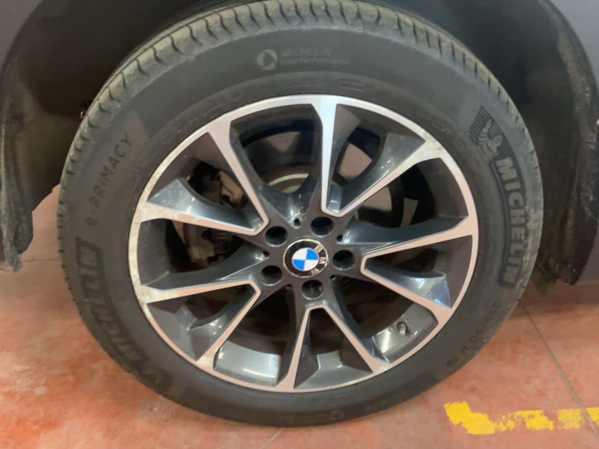 BMW X5 2016 — photo 10