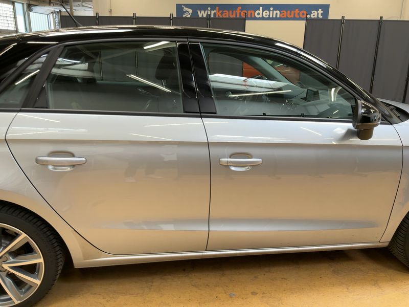 Audi A1 Sportback 1.4 TFSI Ambition — zdjęcie 7
