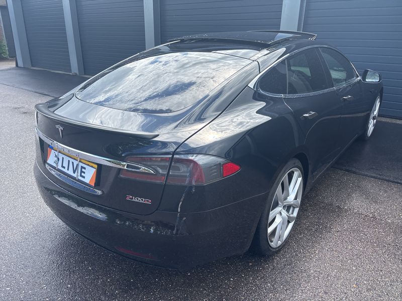 Tesla Model S 90D Dual — zdjęcie 5
