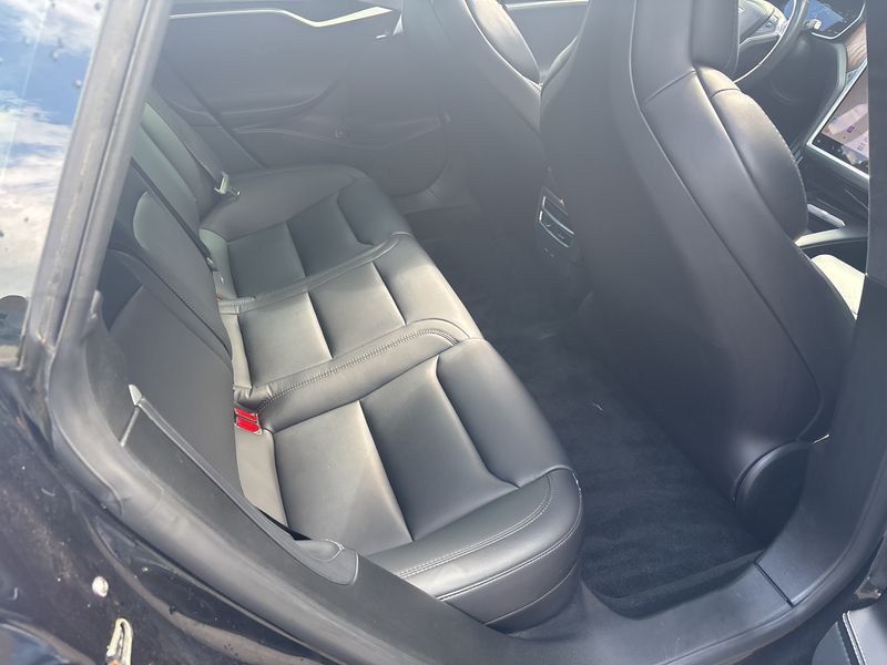 Tesla Model S 90D Dual — zdjęcie 14