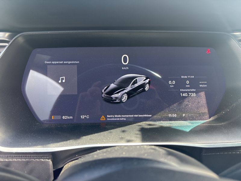 Tesla Model S 90D Dual — zdjęcie 12