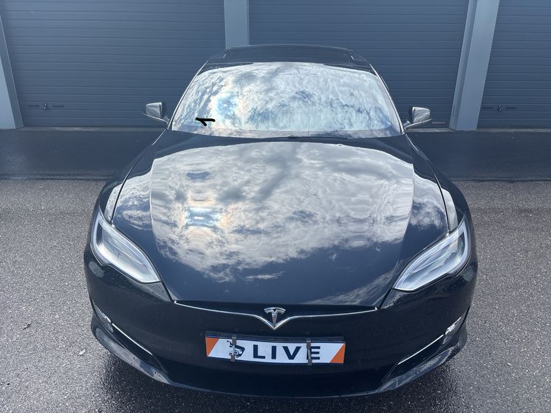 Tesla Model S 90D Dual — zdjęcie 7
