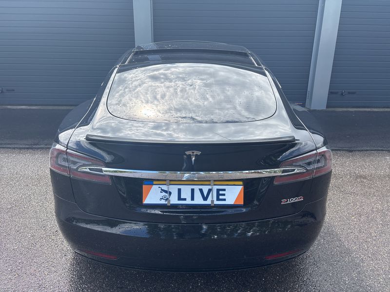 Tesla Model S 90D Dual — zdjęcie 4