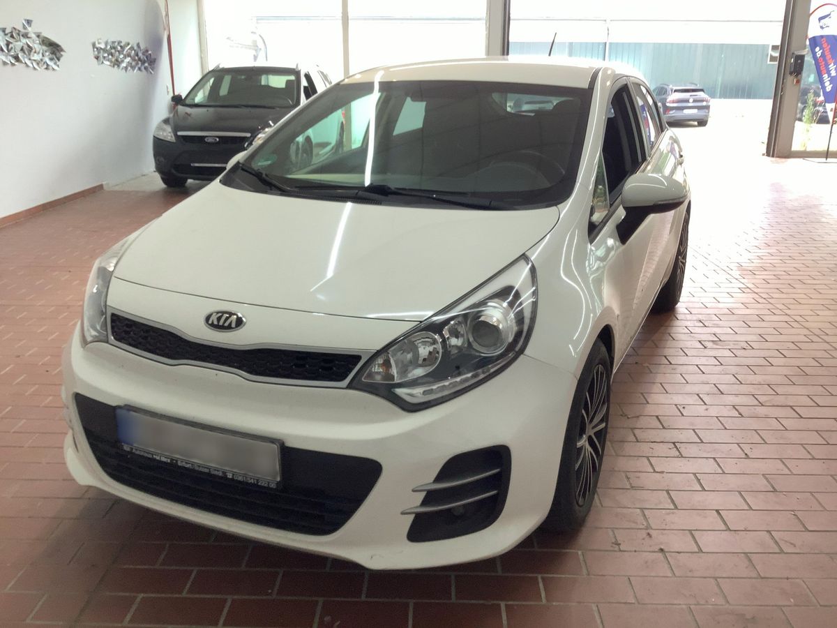 Kia Rio 2016