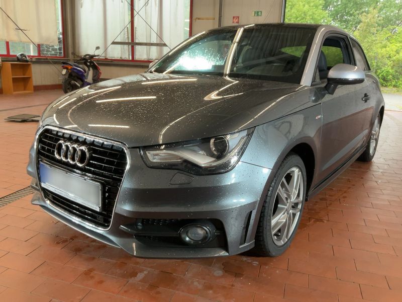 A1 1.4 TFSI S line Sportpaket