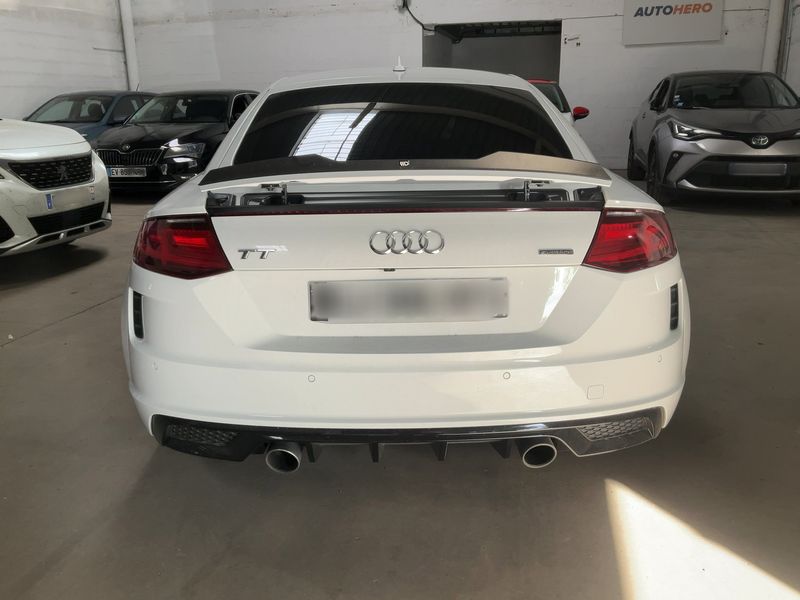 Audi TT 2.0 TFSI quattro S line — zdjęcie 5