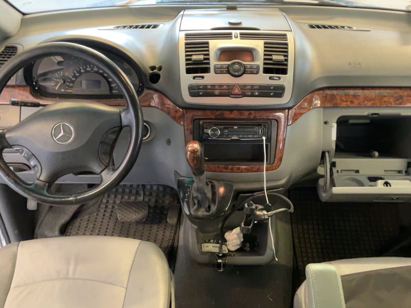 Mercedes-Benz Viano 2.1 CDI kompakt Ambiente — zdjęcie 12
