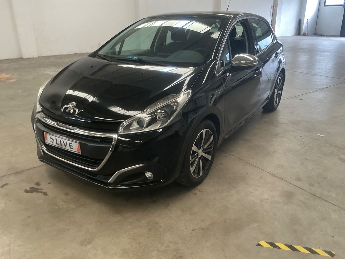 Peugeot 208 2016