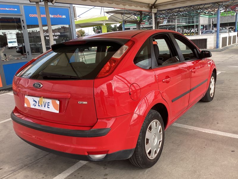 Ford Focus 1.6 TDCi Trend — zdjęcie 2