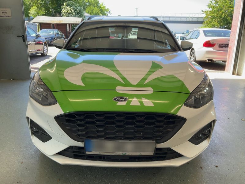 Ford Focus 1.5 EcoBoost ST-Line — zdjęcie 9