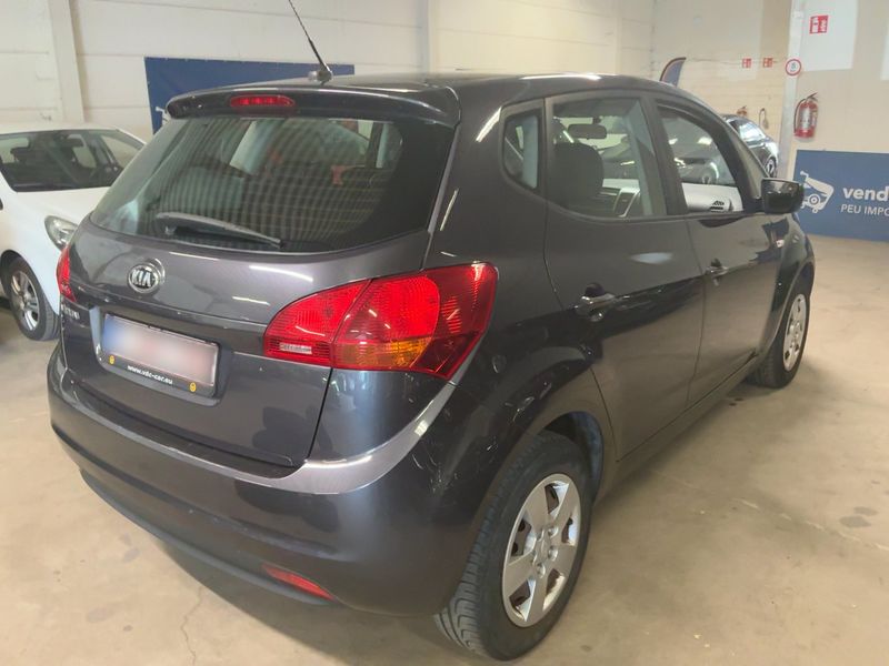 Kia Venga 1.4 Active — zdjęcie 6