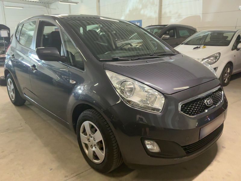 Kia Venga 1.4 Active — zdjęcie 8