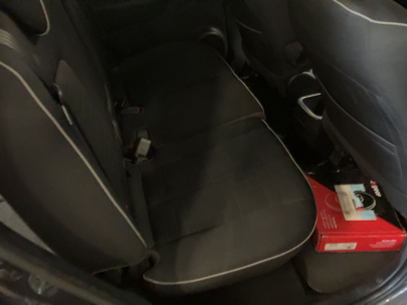 Kia Venga 1.4 Active — zdjęcie 14