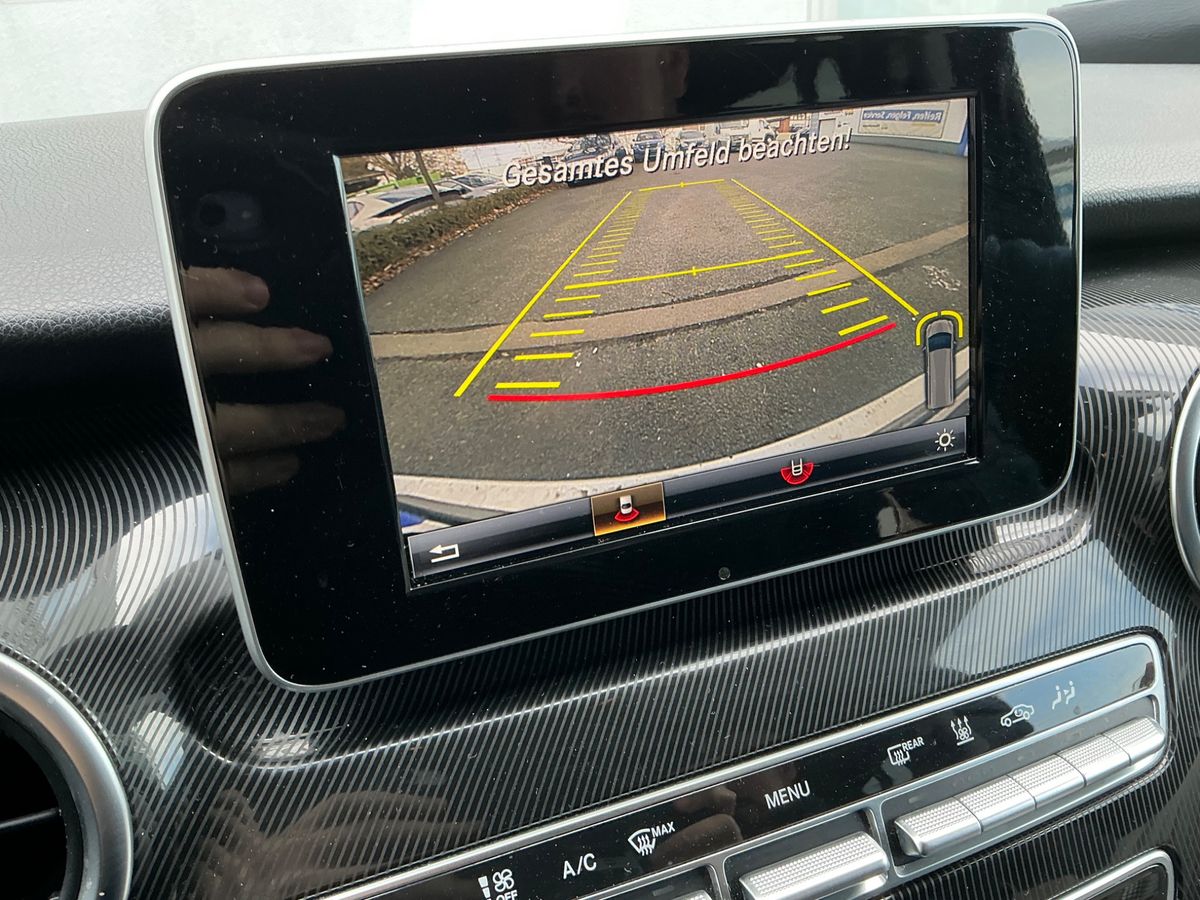 Mercedes-Benz V-Klasse 2018 — photo 24