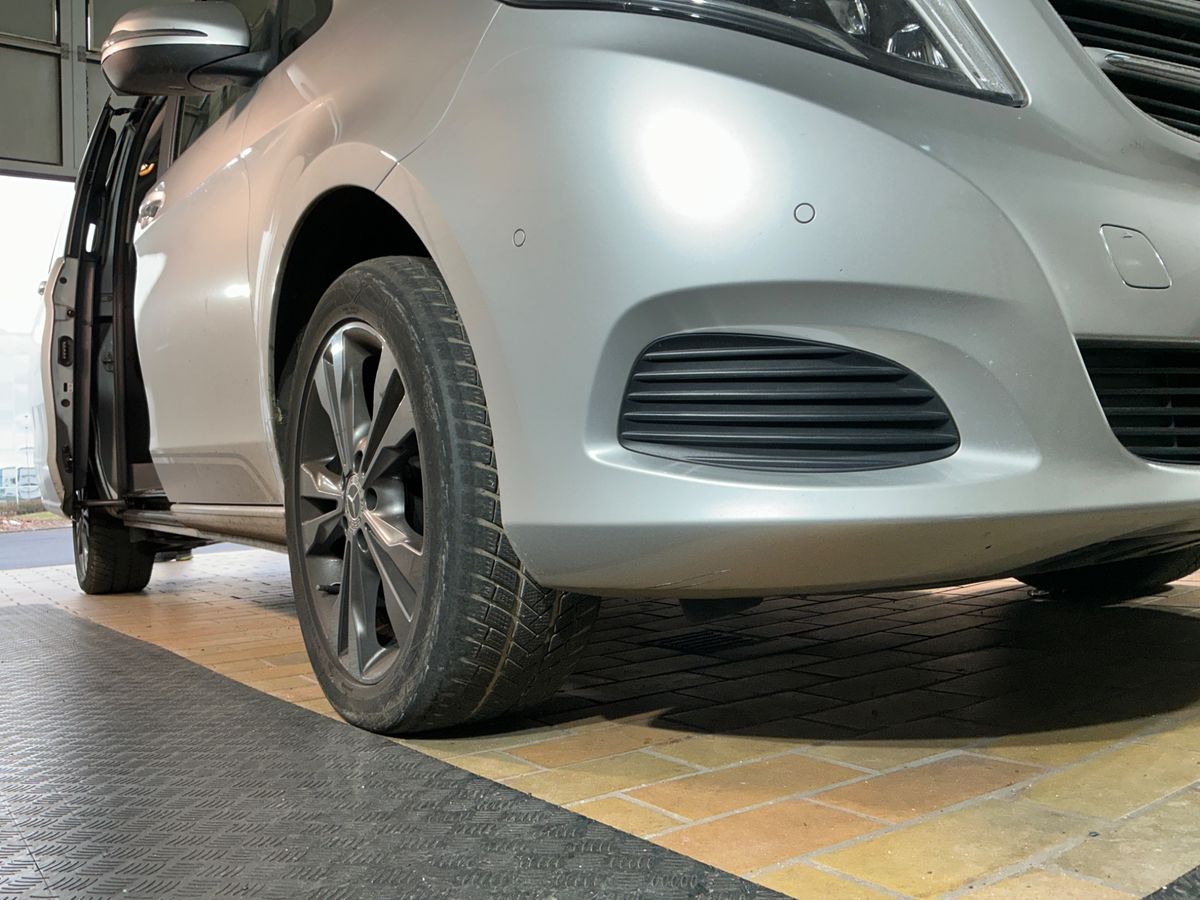Mercedes-Benz V-Klasse 2018 — photo 25