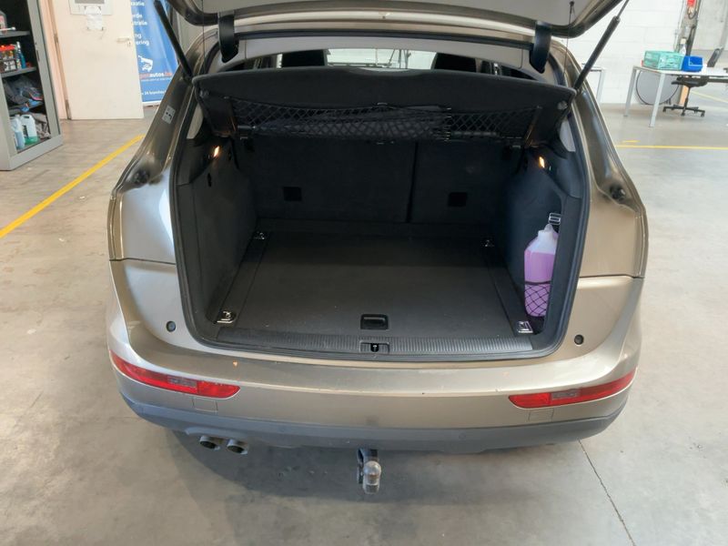 Audi Q5 2.0 TDI quattro 2012 – снимка 15