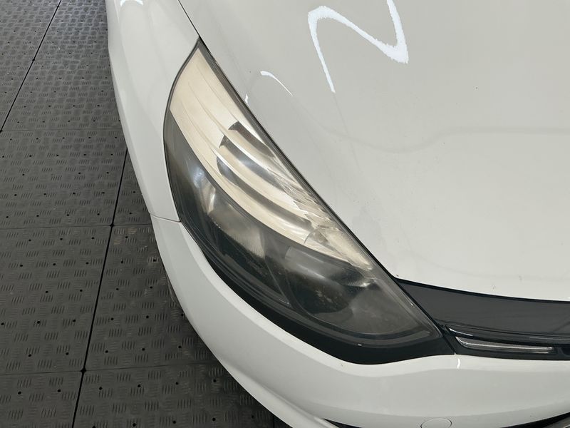 Renault Clio 1.2 Expression 2013 – снимка 32