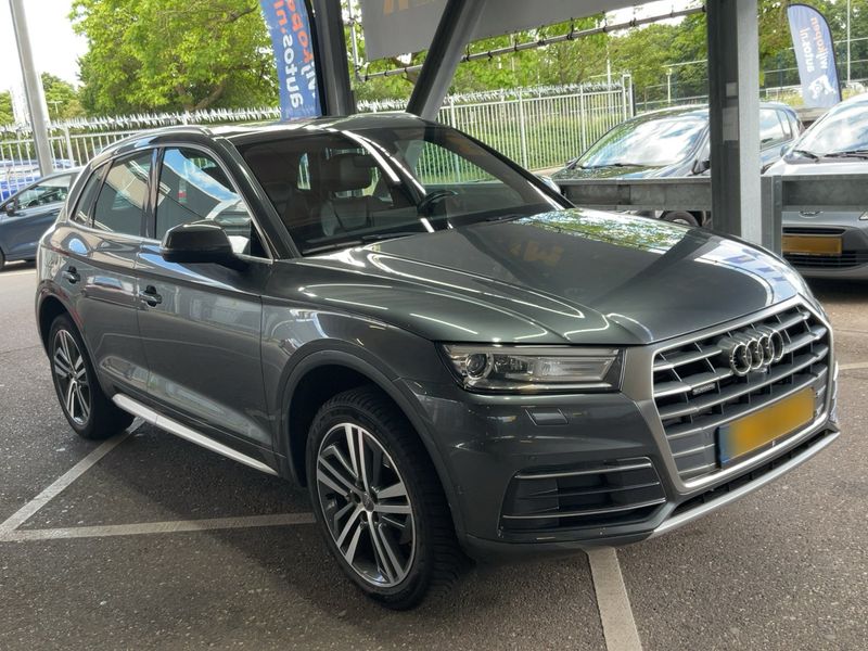 Audi Q5 2.0 TFSI quattro Sport — zdjęcie 8
