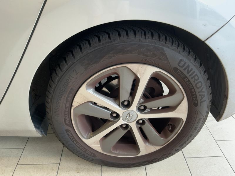 Hyundai i30 1.6 GDI YES! 2016 – снимка 5