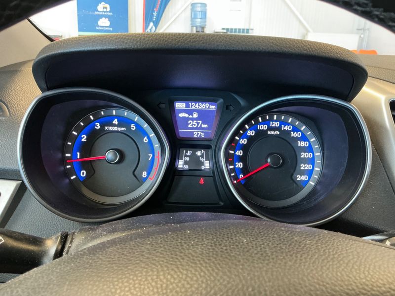 Hyundai i30 1.6 GDI YES! 2016 – снимка 18