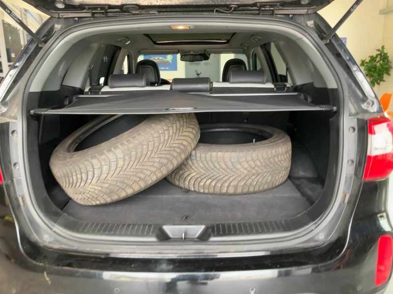 Kia Sorento 2.2 CRDi Platinum Edition 4WD — zdjęcie 10