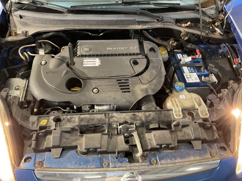 Fiat Punto Evo 1.3 JTD Dynamic — zdjęcie 6