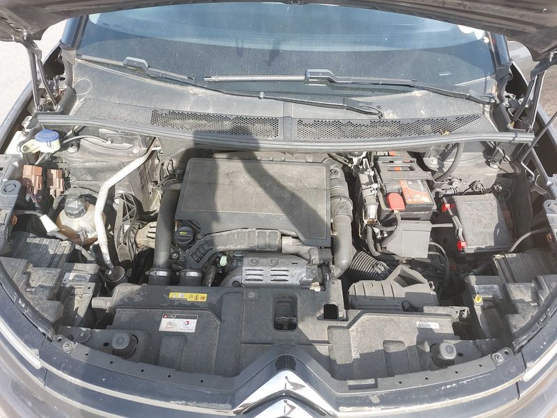 Citroen C5 Aircross 1.2 PureTech Feel — zdjęcie 8
