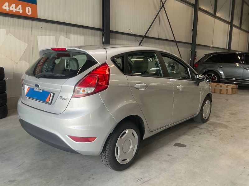 Ford Fiesta 1.5 TDCi Trend — zdjęcie 2