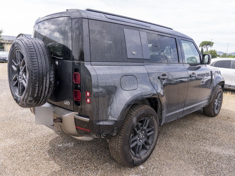 Land Rover Defender D250 Mild-Hybrid 110 S X-Dynamic — zdjęcie 5