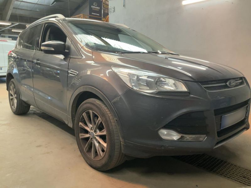 Ford Kuga 2.0 TDCi Titanium 2015 – снимка 12