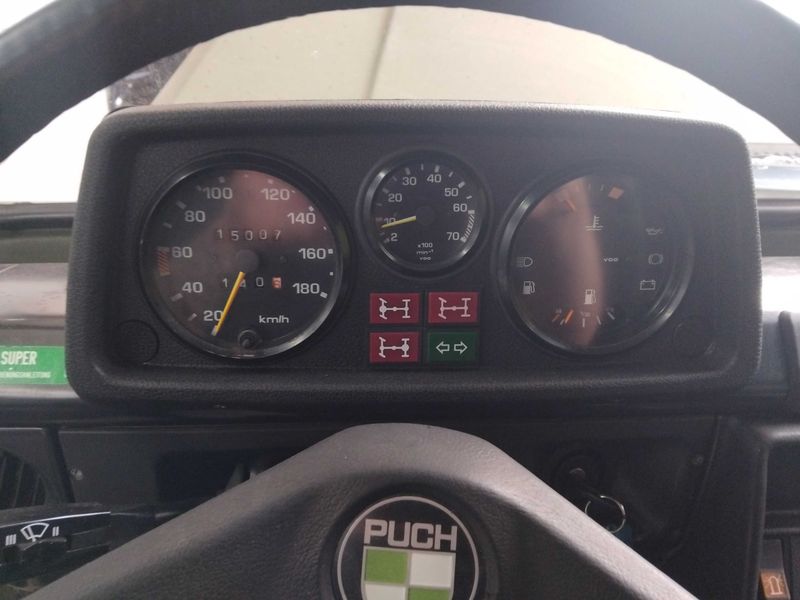 Mercedes-Benz G-Klasse G 230 G — zdjęcie 12