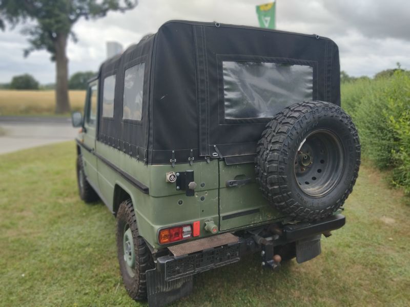 Mercedes-Benz G-Klasse G 230 G — zdjęcie 3