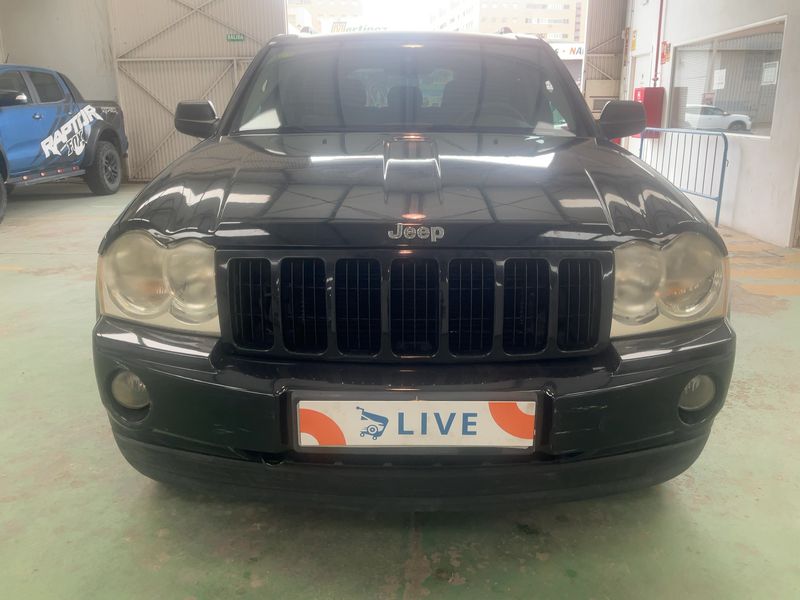 Jeep Grand Cherokee 3.0 CRD Laredo — zdjęcie 9