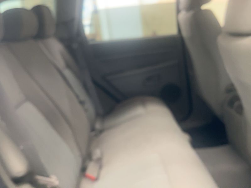 Jeep Grand Cherokee 3.0 CRD Laredo — zdjęcie 14
