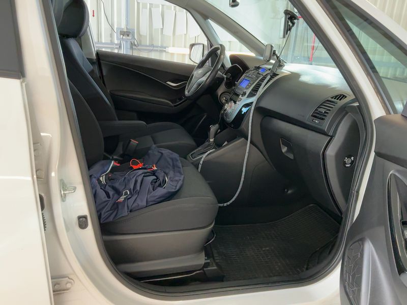 Hyundai ix20 1.6 Style — zdjęcie 11