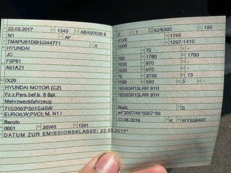 Hyundai ix20 1.6 Style — zdjęcie 15
