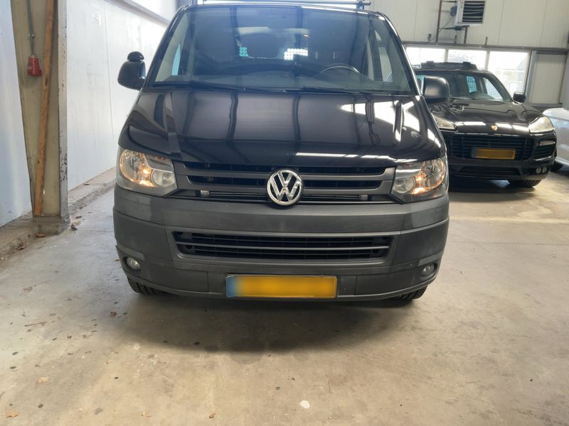 Volkswagen T5 Transporter 2.0 TDI Kasten — zdjęcie 9