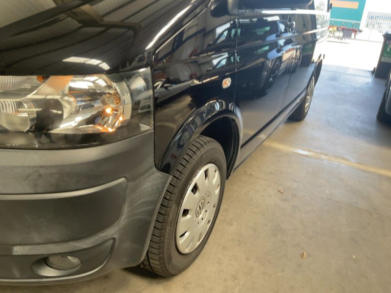 Volkswagen T5 Transporter 2.0 TDI Kasten — zdjęcie 2