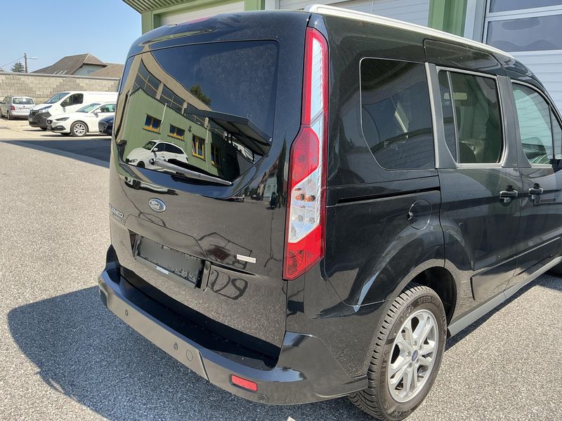 Ford Tourneo Connect 1.0 EcoBoost Titanium — zdjęcie 6