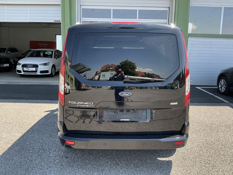 Ford Tourneo Connect 1.0 EcoBoost Titanium — zdjęcie 5